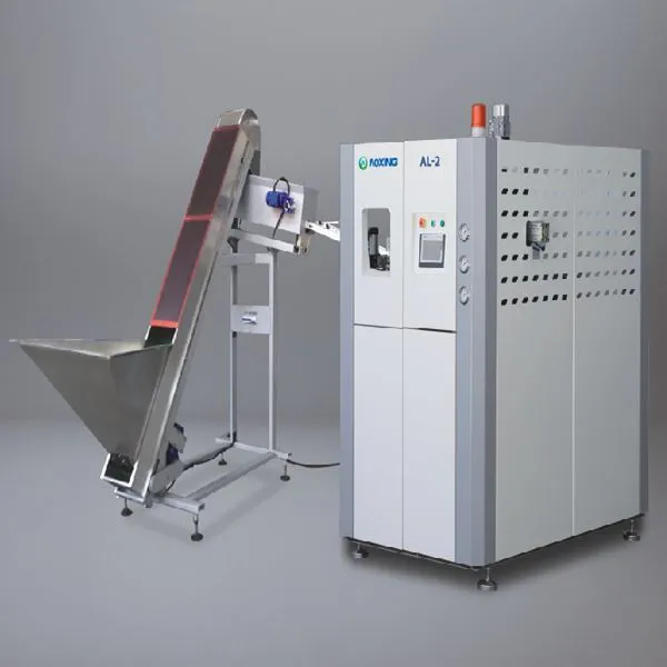 Zákaznický servis k dispozici plně automatické 2 dutiny láhev na vodu foukání stroj plast